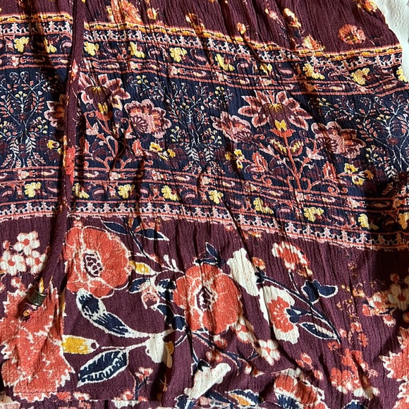 Floral Blouse - Picture 3 of 3